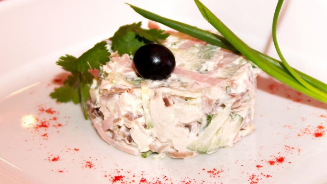 Маленькая фотография блюда по рецепту «Тёплый грибной салат»